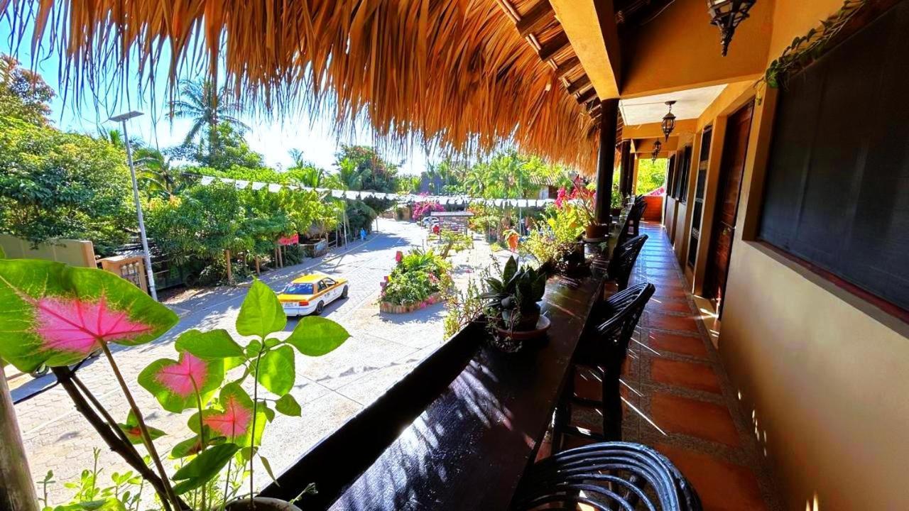Hotel Casa Del Mar Mazunte Santa María Tonameca Esterno foto